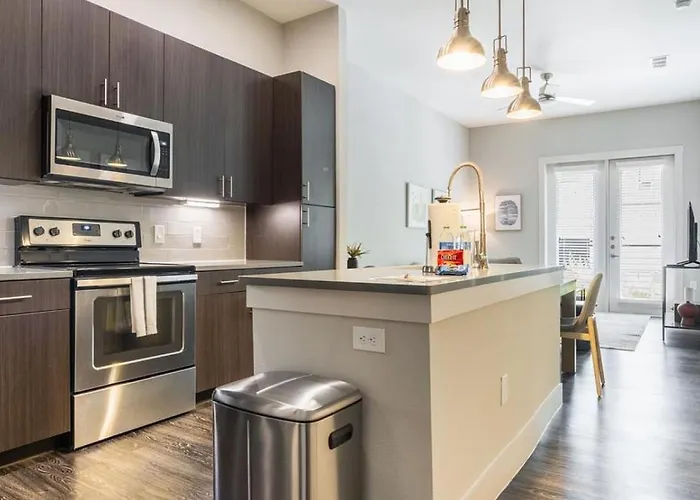 Landing Modern With Amazing Amenities Fort Worth