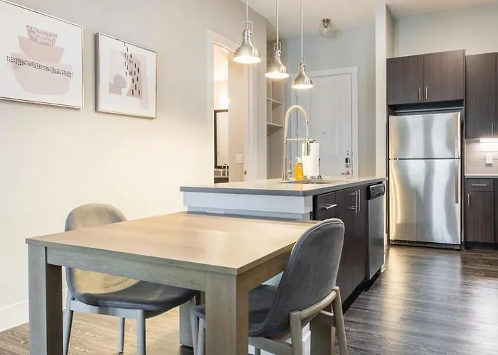 Landing Modern With Amazing Amenities *